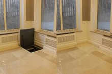 Противопожарный люк для частного дома с пневмоподъёмом