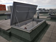 Промышленный противопожарный герметичный люк для крыши